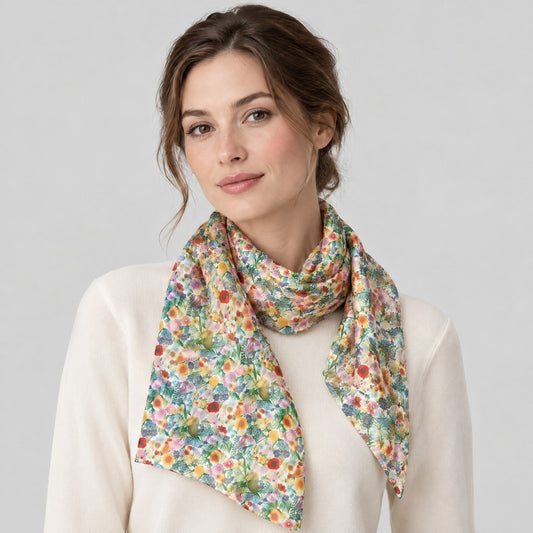 Green Small Floral Mulberry Silk Scarf – 69 x 43 in