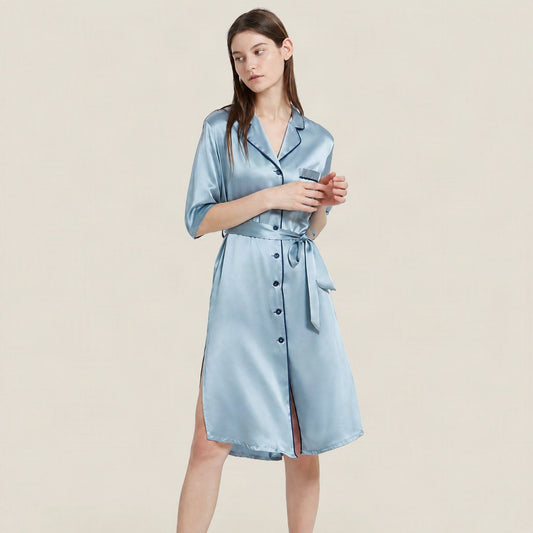 Nuiteuse en 100 % soie de mûrier 19 momme – inspiration qipao avec taille ceinturée et fente latérale