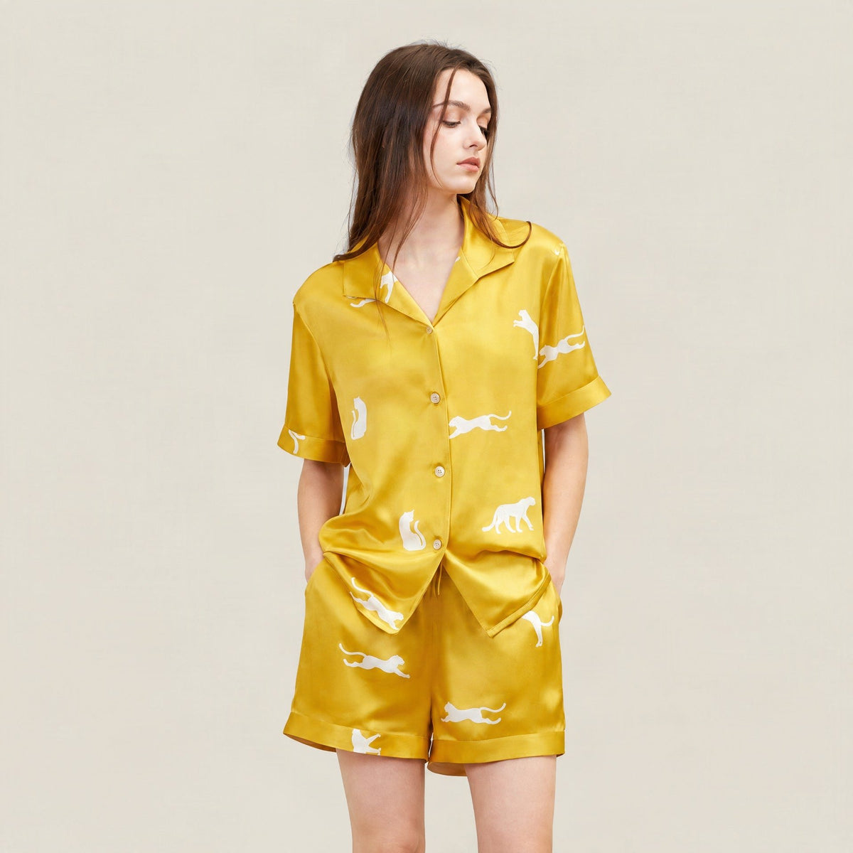 Gold 19 Momme Short Sleeve 100% Mulberry Silk Pajama Set – Women's Sleepwear Loungewear