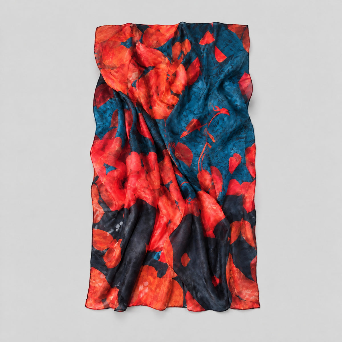 Vibrant Jacquard Mulberry Silk Scarf – 43 x 75 in