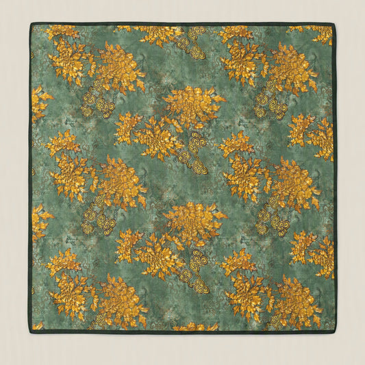 Green auspicious cloud mulberry silk square scarf