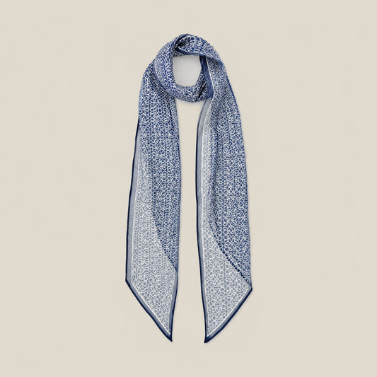 Qinglan Four-Leaf mulberry silk scarf