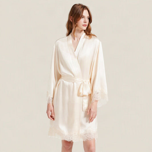Ensemble robe et camisole en 100 % soie de mûrier 19 momme à bordure dentelle – Pyjama et vêtements d'intérieur pour femme