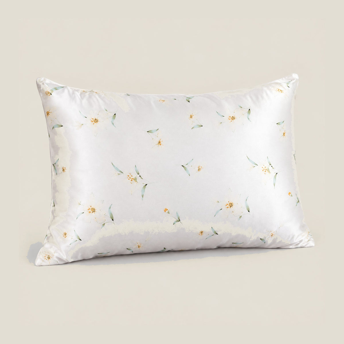 Ditsy Sprig printed mulberry silk pillowcase