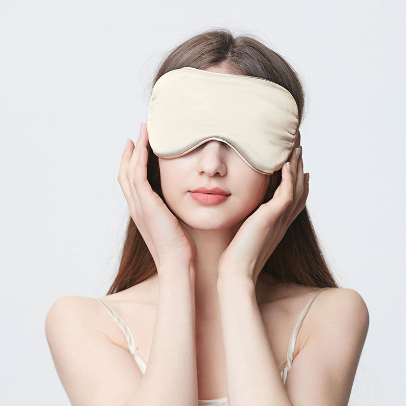 Ivory White eye mask in mulberry silk