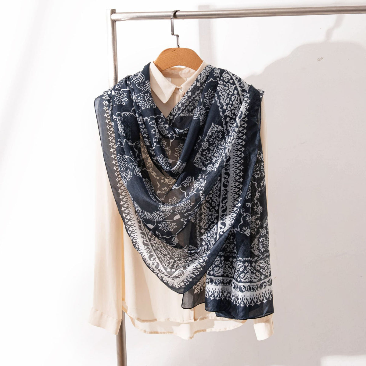 Mulberry Silk Long Scarf with Printed Patterns – Lightweight, Breathable Vintage Shawl for Spring, 69 x 43 in