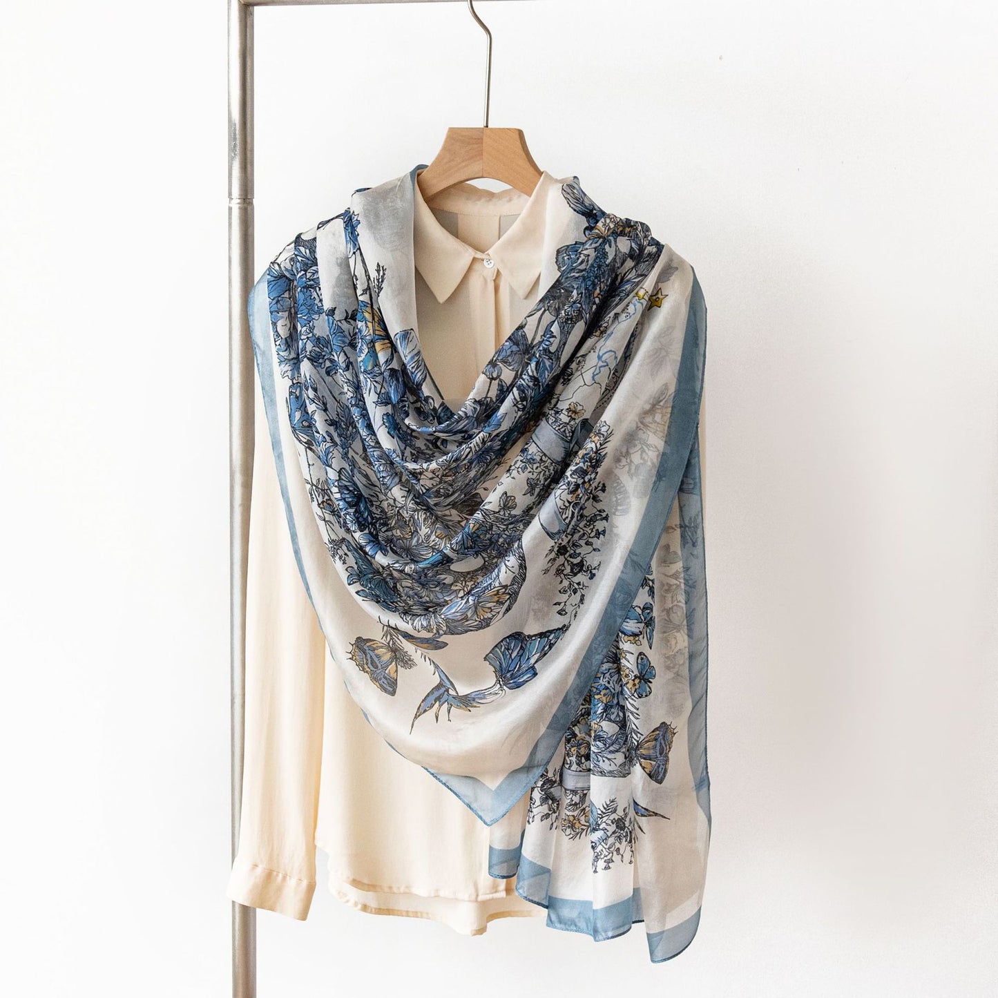 Mulberry Silk Long Scarf with Printed Patterns – Lightweight, Breathable Vintage Shawl for Spring, 69 x 43 in