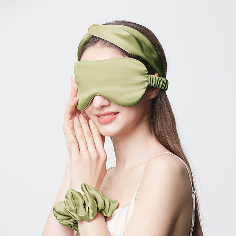 Apple Green 19 Momme Eye Mask (approx. 8.7 x 3.9 in) Variant