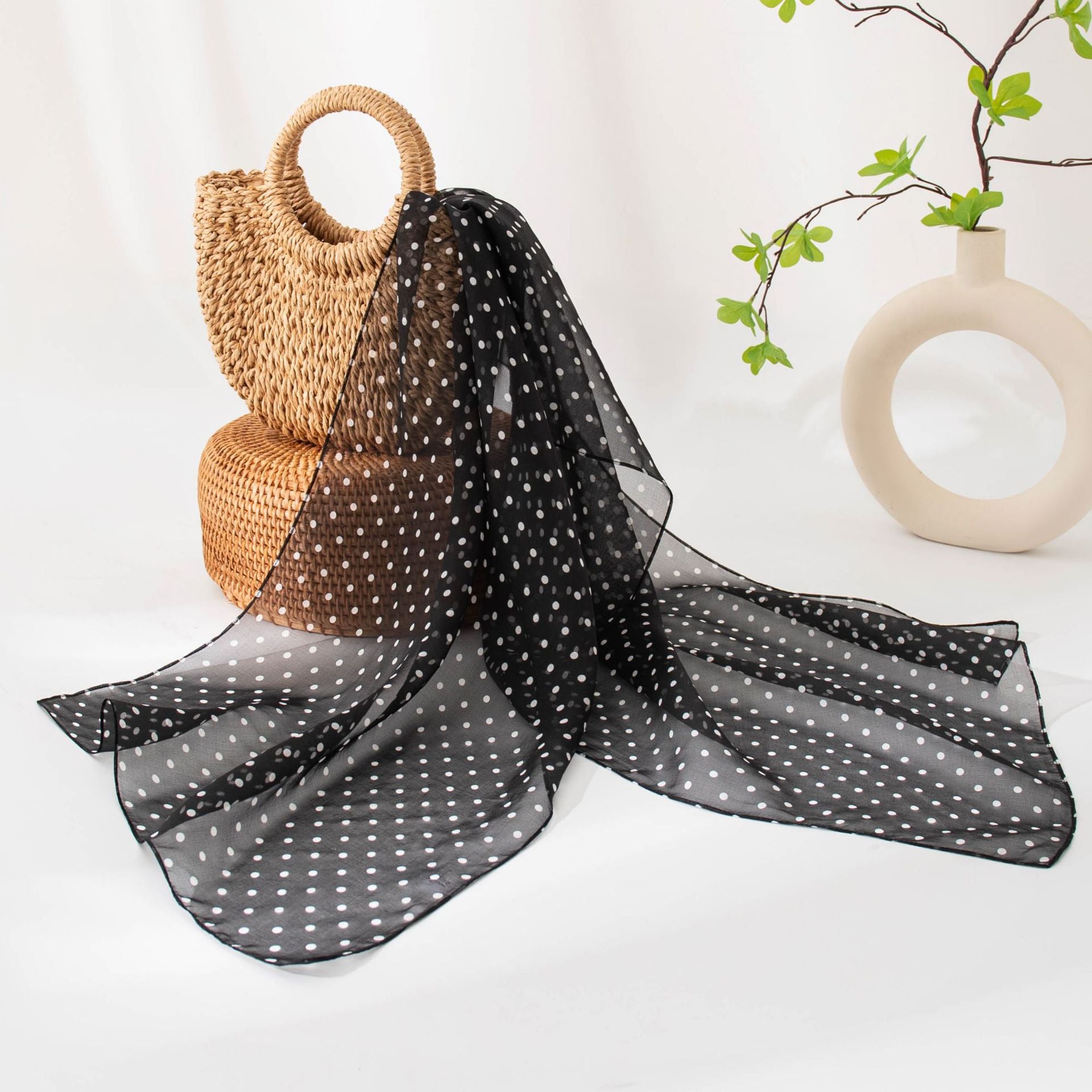 Floral Print Silk Scarf – Lightweight Mulberry Silk Wrap with Botanical Motifs for All Seasons