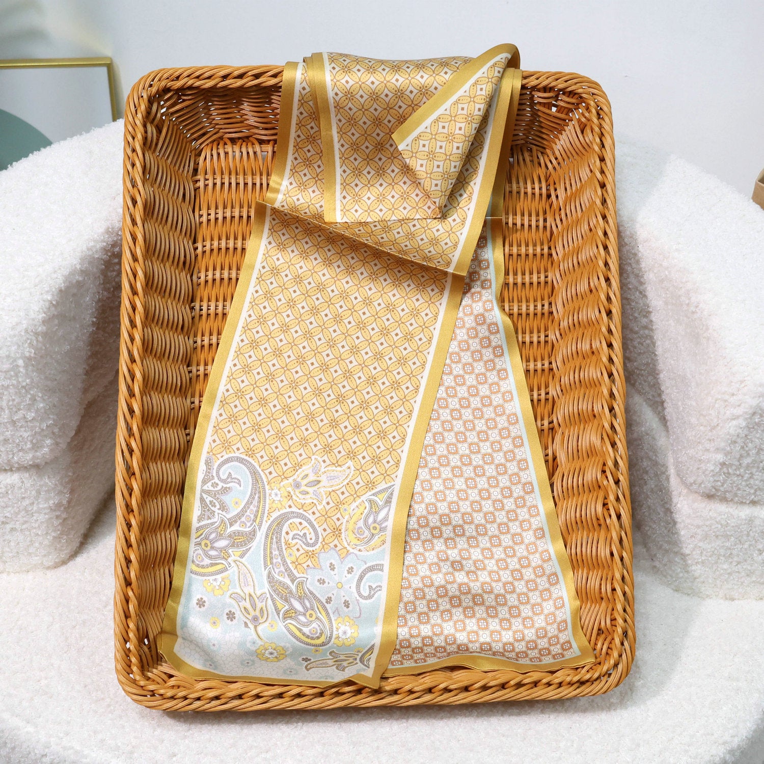 Printed Mulberry Silk Slim Scarf – 16 x 150 cm Long Neck Scarf with Trailing Ribbon for Spring