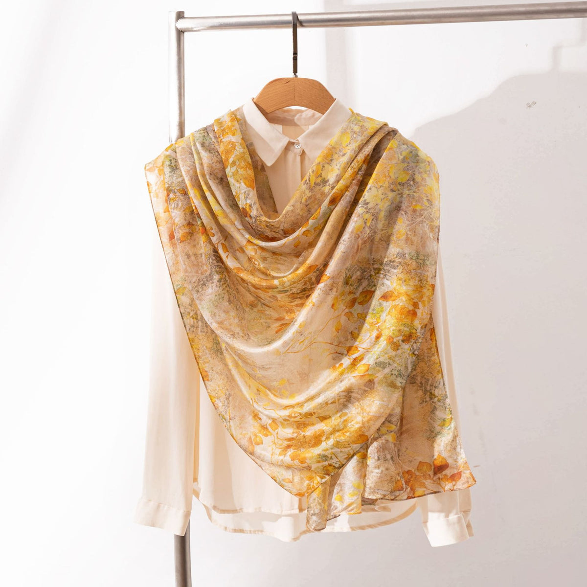 Mulberry Silk Long Scarf with Printed Patterns – Lightweight, Breathable Vintage Shawl for Spring, 69 x 43 in