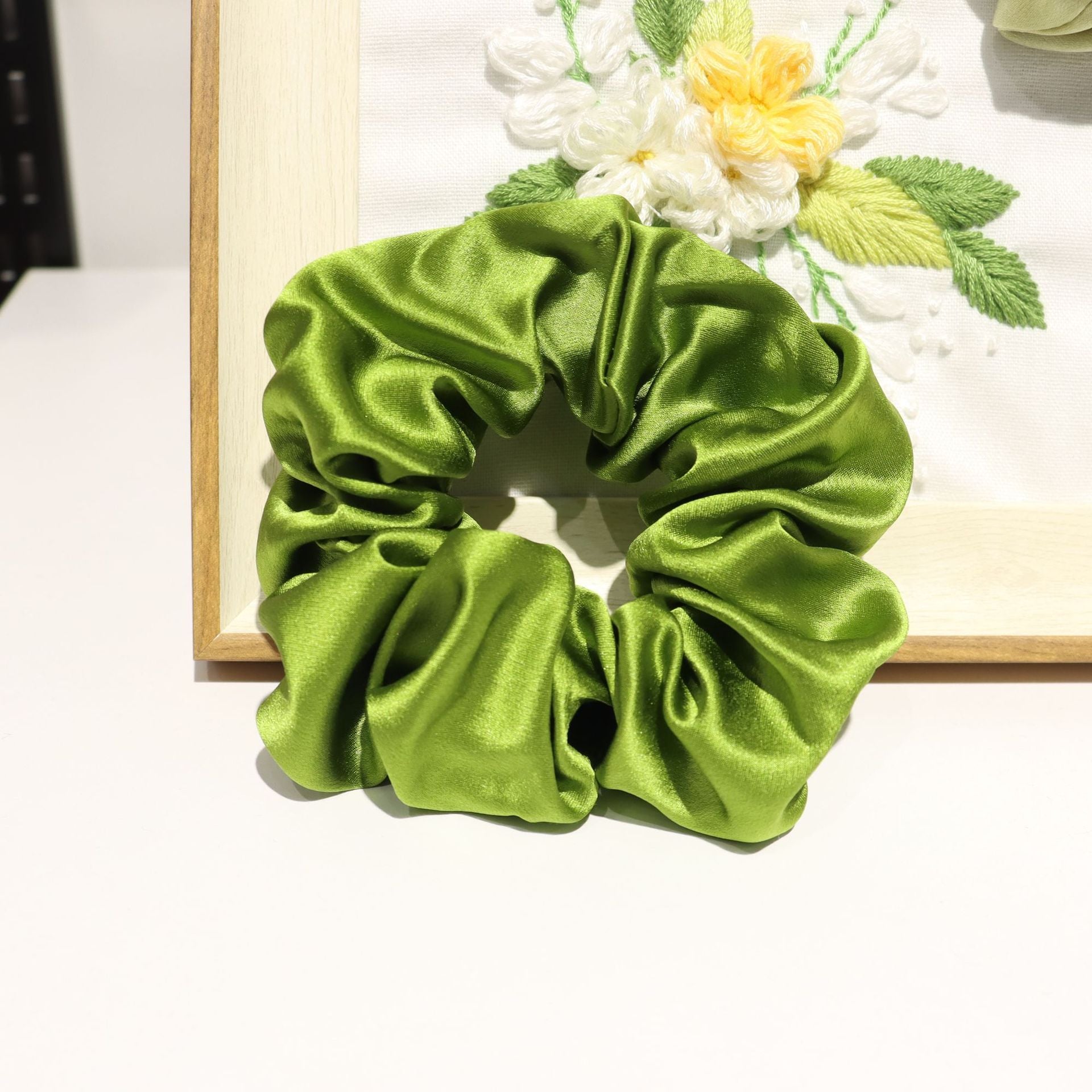Olive Green 2.4 in (6 cm) Variant
