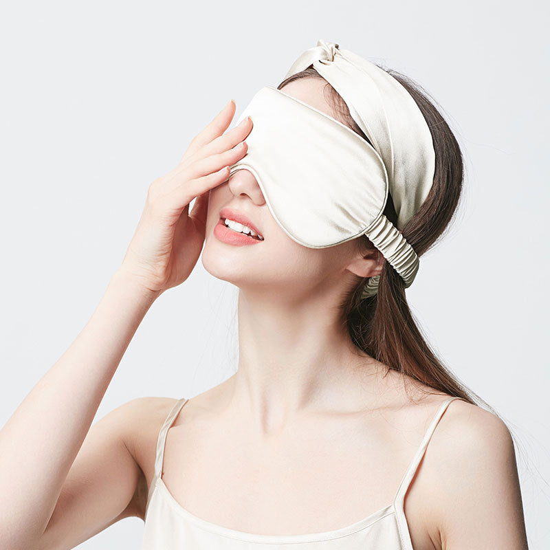 Pearl White 19 Momme Eye Mask (approx. 8.7 x 3.9 in) Variant